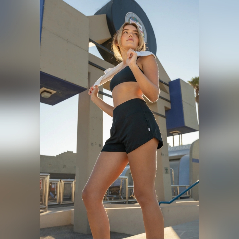 NWT Black Athletic Shorts for Women (Size: L)